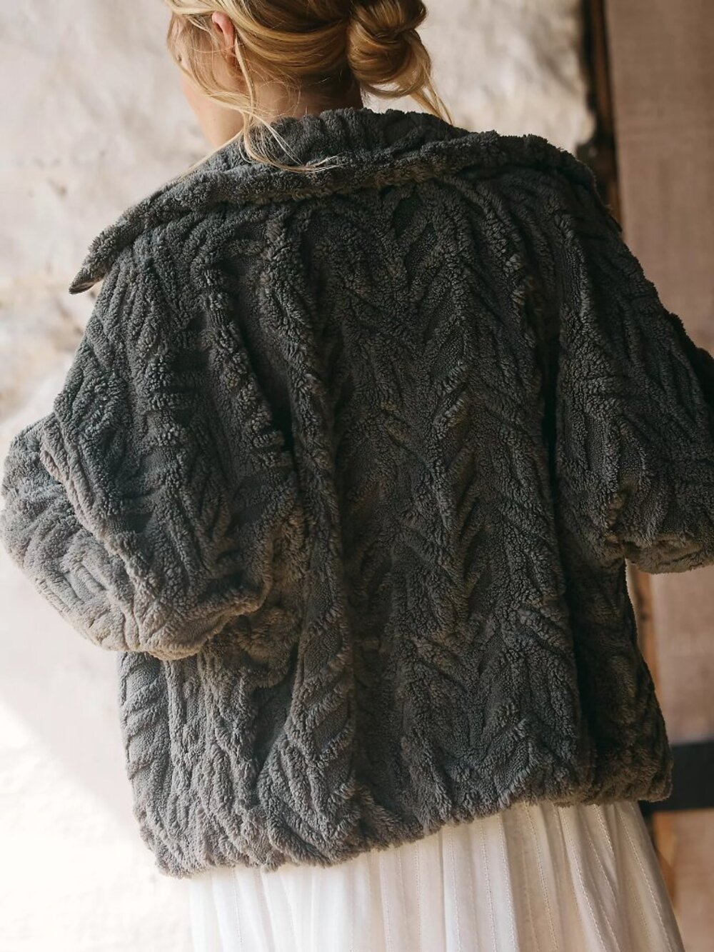 Pilcro at Anthropologie Textured Faux Fur Jacket, Royal Purple, Size Medium - Picture 10 of 11